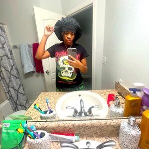 Meet your Posher, Tati